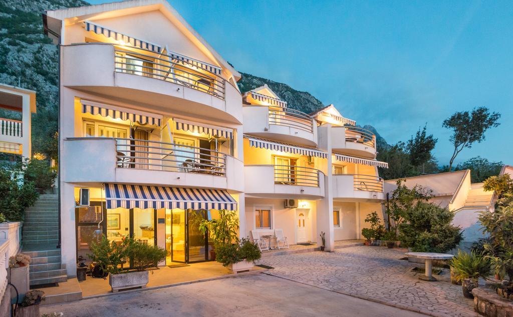קוטור Apartments Ivardic מראה חיצוני תמונה