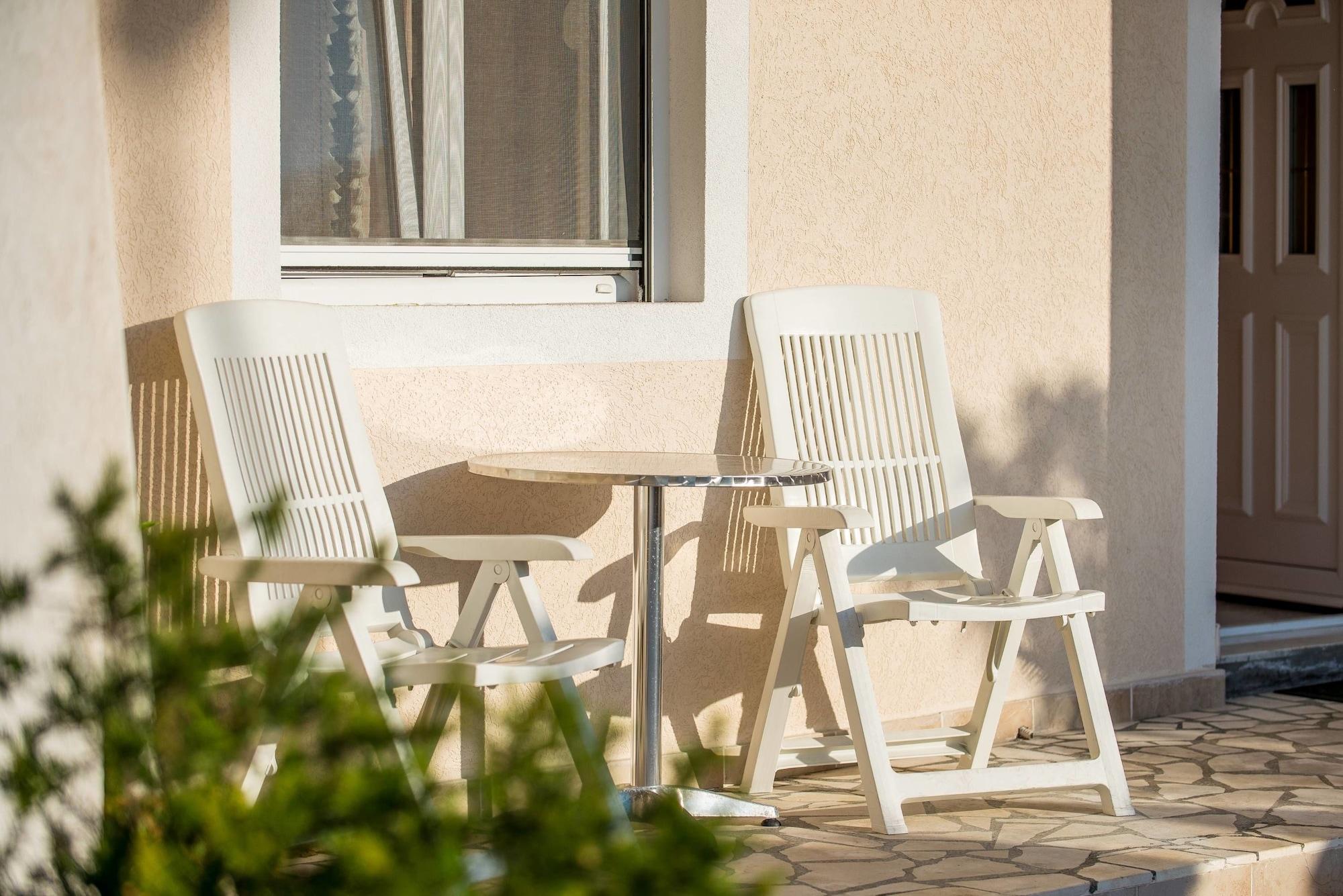קוטור Apartments Ivardic מראה חיצוני תמונה