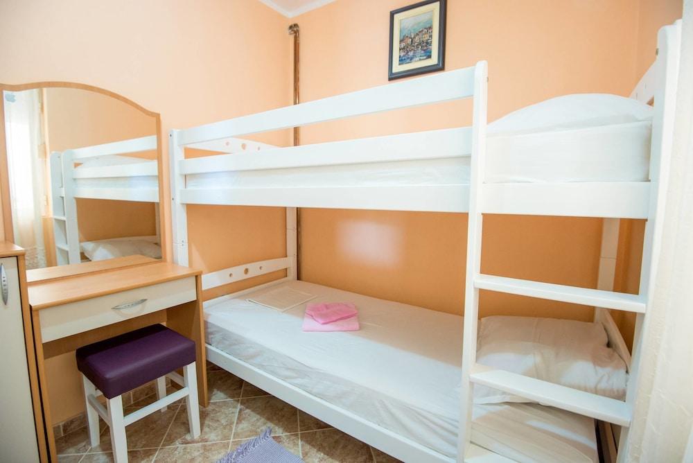 קוטור Apartments Ivardic מראה חיצוני תמונה